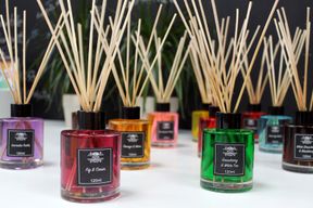 Diffuseur à Rotin – Or, Encens & Myrrhe 120ml