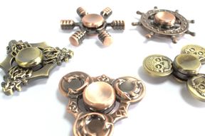 Fidget Spinner en Métal - Trois Dragons - Bronze