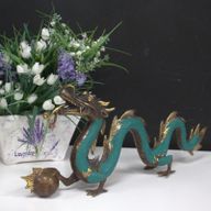 Fengshui - Dragon Moyen avec Balle - 27cm