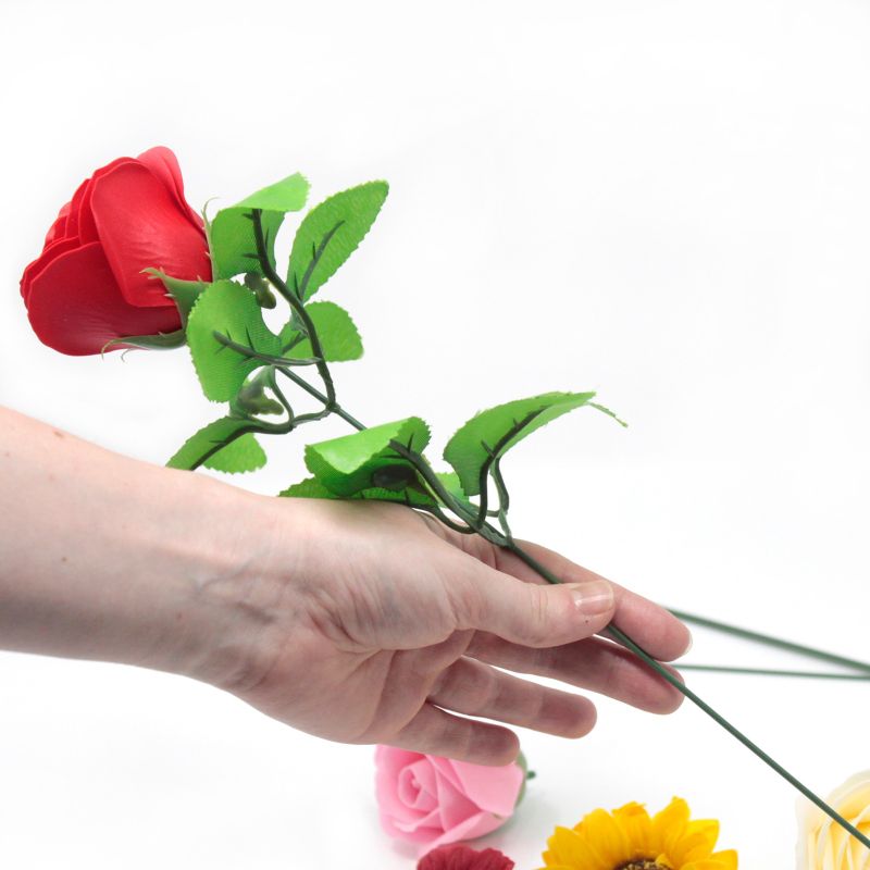 Fleurs de Savon pour Bouquet - Oeillets Crème