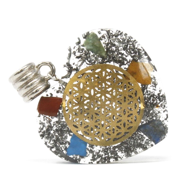 Pendentifs Orgonite -  Coeur Sept Chakra