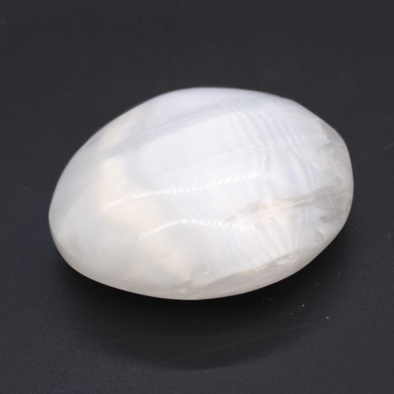 Pierre de Sélénite Polie - Ovale 8 cm