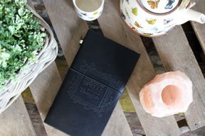 Carnet en Cuir - Mon livres d'incantations  - Noir