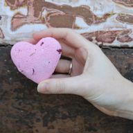 Bombe de Bain en Coeur 70g - Ylang & Rose