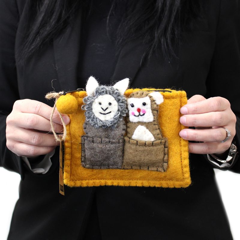 Pochette avec marionnettes à doigt - Ours & Mouton