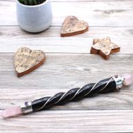 Baguette de Guérison Torsadé - Quartz Rose Argenté