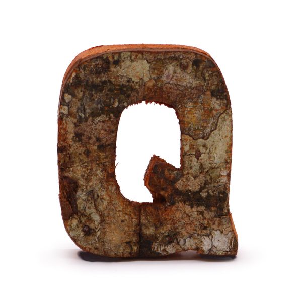 Lettre Rustique en Écorce - "Q" (12) - Petit 7cm