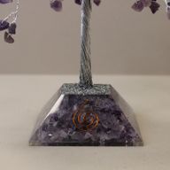 Arbre à Pierres Précieuses avec Base en Orgonite - 320 Pierres - Améthyste