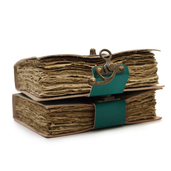 Carnet de Notes en Cuir "Never Hide Your Wings" (18x13 cm)