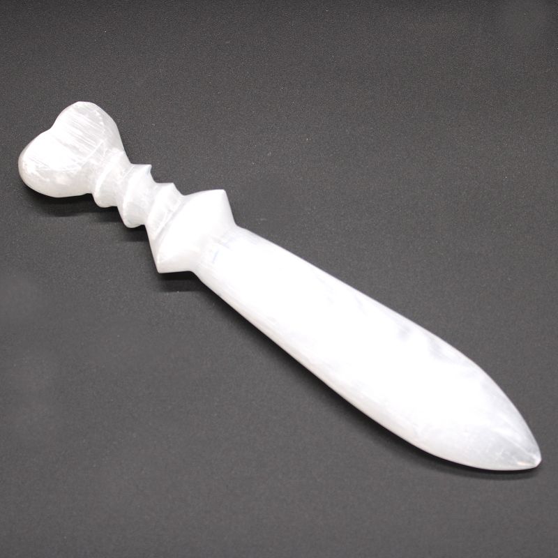 Couteau de Rituel en Sélénite - Spirale (25cm)