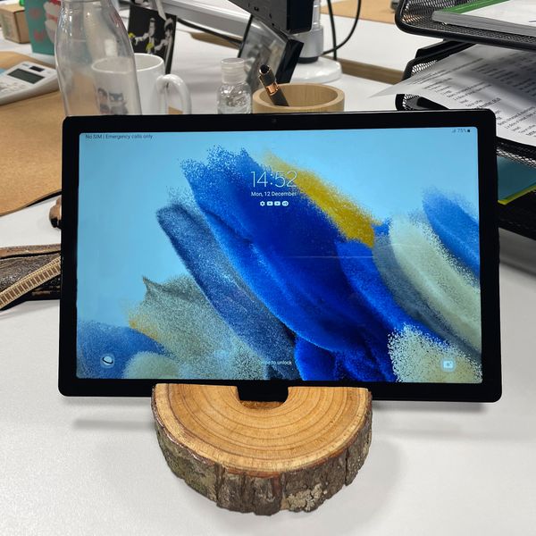 Petit Support pour Téléphone Bûche (Tranche Entière) - Naturel
