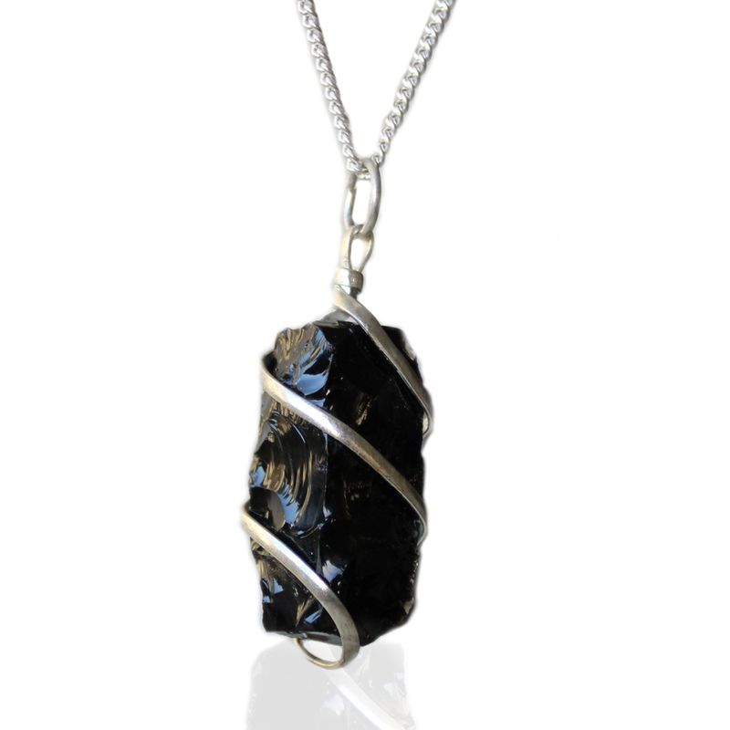 Collier de pierres précieuses enveloppées en cascade - Onyx noir brut