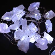 Lumières d’enchantement de pierres précieuses - Quartz de roche