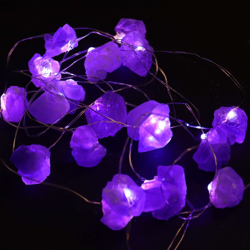 Lumières d’enchantement de pierres précieuses - Améthyste