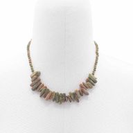 Collier de Gemmes Longues - Unakite