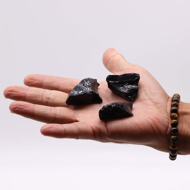 Cristaux bruts (500 g) - Agate Noire obsidian