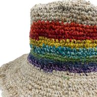 Chapeau Boho Festival chanvre & coton tricoté – Arc-en-ciel