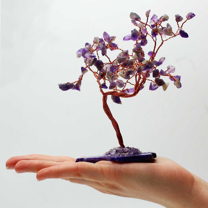 Grand Arbre de Pierres Précieuses - Améthyste sur Base d'Agate Naturelle (100 pierres)