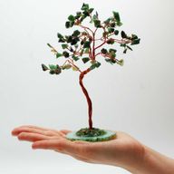 Grand Arbre de Pierres Précieuses - Aventurine Verte sur Socle d'Agate Verte (100 pierres)