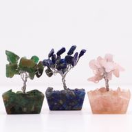 Mini Arbres de Gemmes sur Base d'Orgonite - Mélange Assorti (15 pierres)