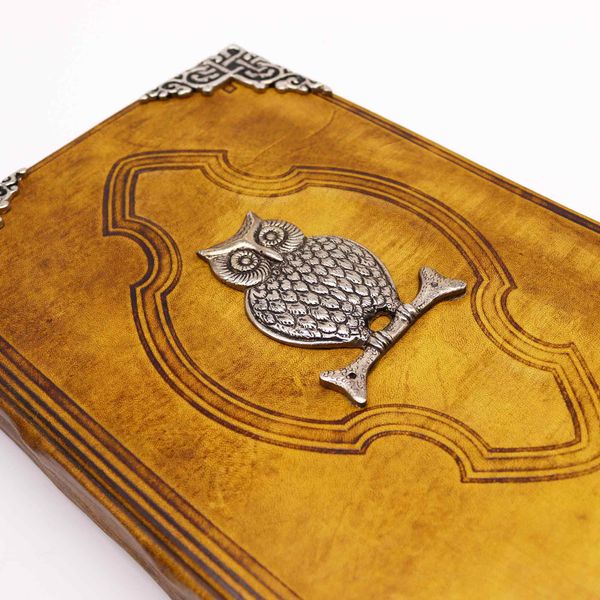 Livre Heafty Coffee Tan - Décor de hibou en zinc - 200 pages à bords pontés - 26x18cm