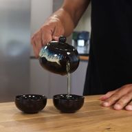 Ensemble de théière à base de plantes à glaçage noir - Pot et deux tasses