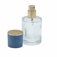 Bleu poudre - Flacon rond nervuré de 30 ml, vaporisateur et bouchon