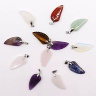 Pendentifs ailes d'ange en pierre précieuse (12 assortis)