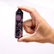 Tour d'obsidienne noire (60-70g 9cm) - Rose