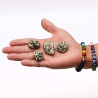 Pyrite péruvienne - Première qualité, taille moyenne - (200 g environ)