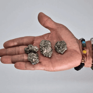 Pyrite péruvienne - Première qualité, taille moyenne - (200 g environ)