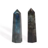 Points de labradorite de Madagascar (environ 63-93g 80-90mmx 25 mm)