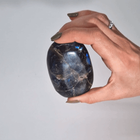 Pierres tombales en labradorite de Madagascar (environ 80-168 g, 40-60 mm)