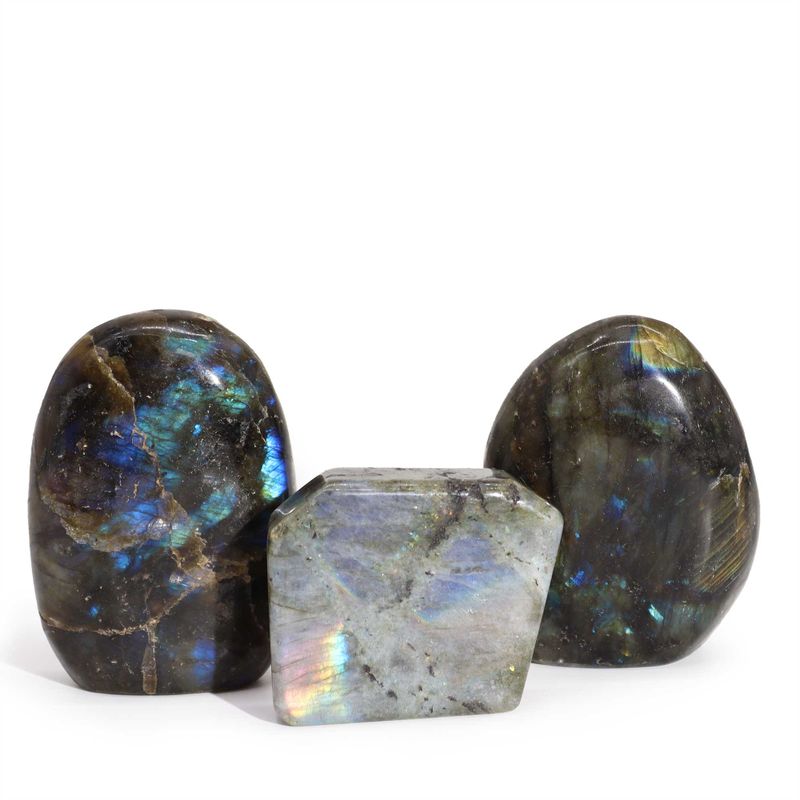 Pierres tombales en labradorite de Madagascar (environ 80-168 g, 40-60 mm)