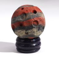 Planète Jaspe Rouge socle Goldstone Pierre de soleil