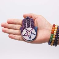 Porte-encens en pierre à savon Hamsa 9x6 cm - Pentagone