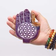 Porte-encens en pierre à savon Hamsa moyen 13x9 cm - Fleur de Vie