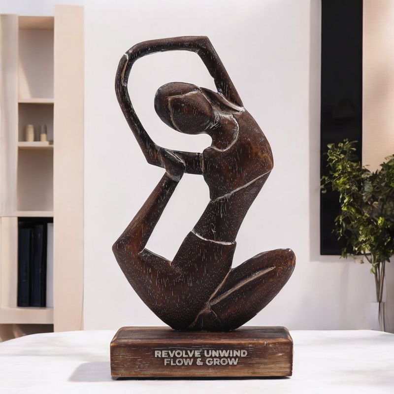 Dame de Yoga en Bois - Antique - Pose Révoluée - "Revolve Unwind - Flow & Grow"