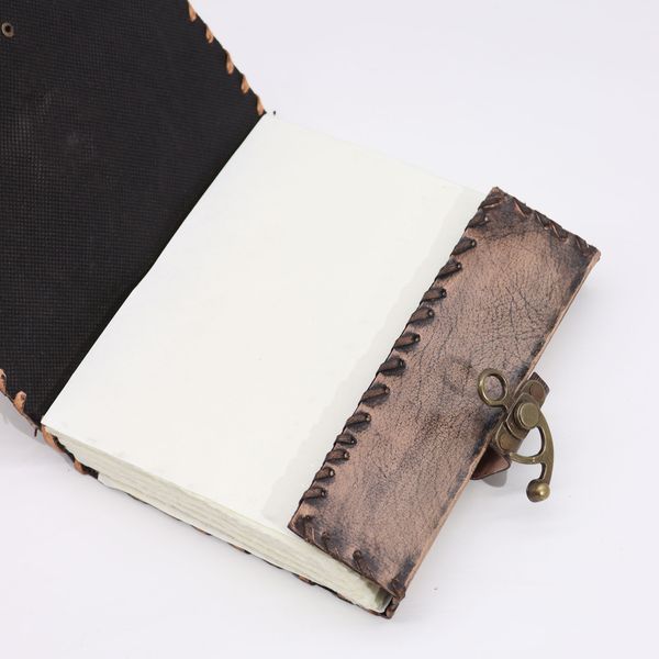 Livre Marron Tan - Décoration Œil Malin - 160 Pages à Découpes - 20x15cm