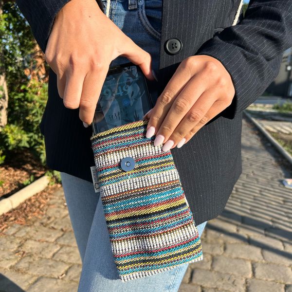 Pochette Porte- téléphone Rayures Multicolores et Blanches - motif hibou