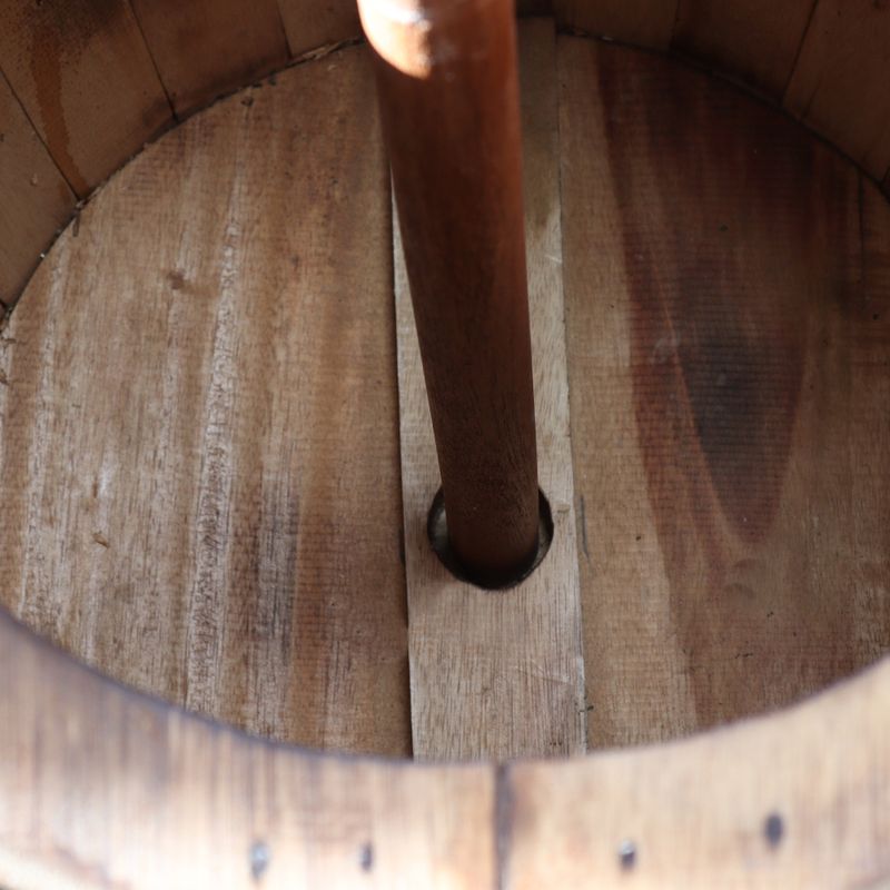 Tabouret Tonneau de Bière & Support de Parasol