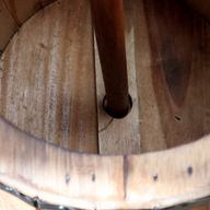 Tabouret Tonneau de Bière & Support de Parasol