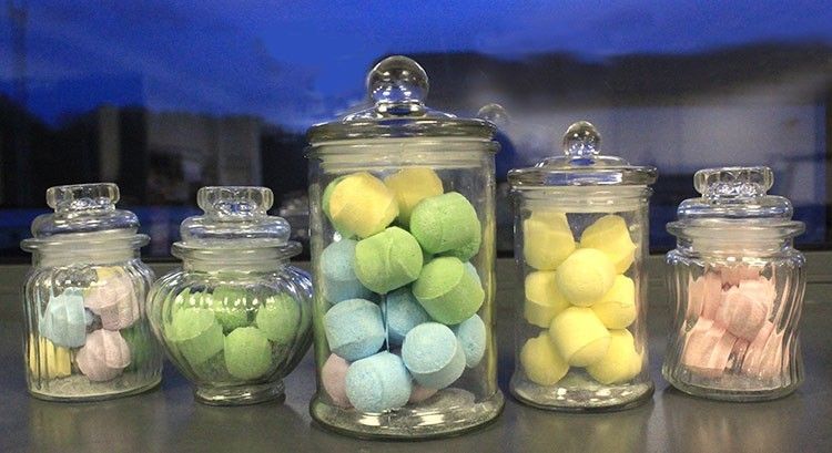 Bonbonnière en verre - Modèle traits verticaux