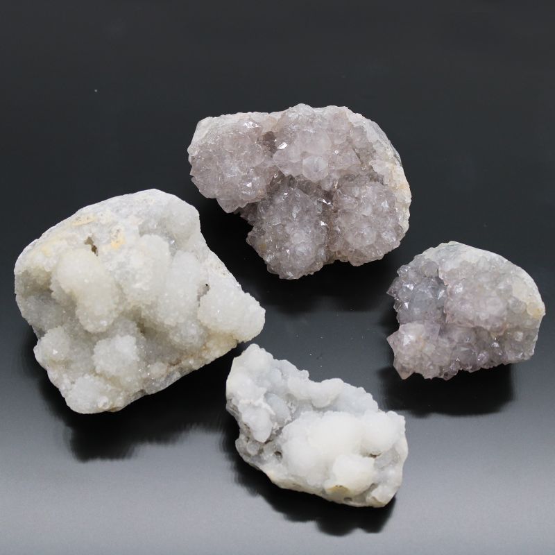 Géodes de calcite et spécimens minéraux de démarrage