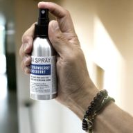 Pack de démarrage avec diffuseur à roseaux et vaporisateur et support