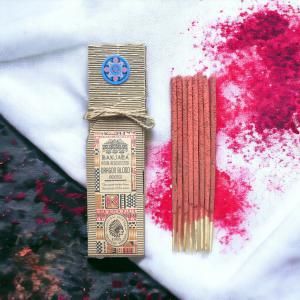 Résine rituelle sur bâtonnet de vente en gros