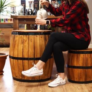 Table et tabouret en tonneau de bière de vente en gros