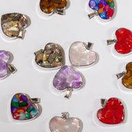 Pendentifs Acier - 12 Pépites de Gemmes et Coquillages Assortis