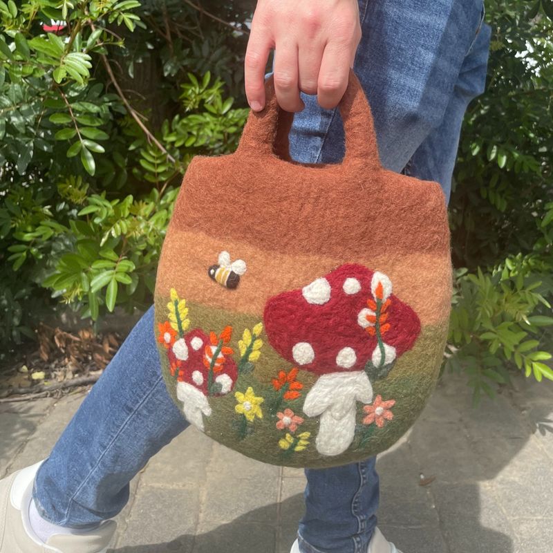 Sac Panier en Feutre Jardin aux Champignon