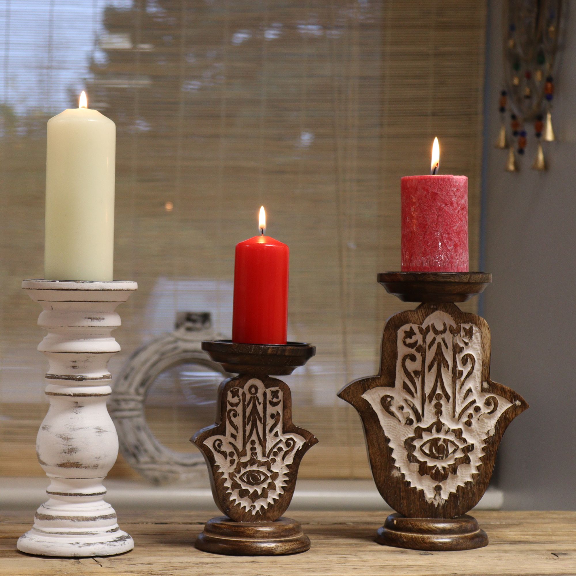 Supports de bougies en bois